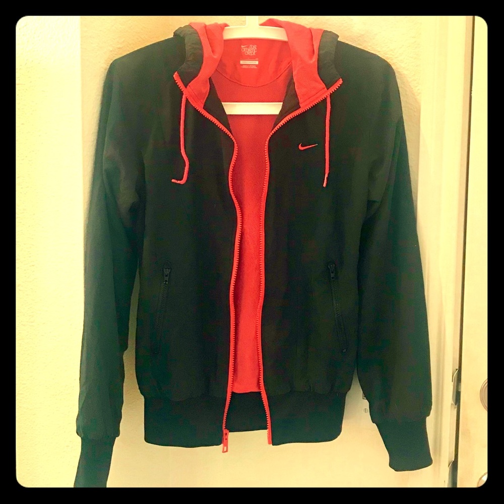 Nike black/pink women’s athletic jacket size S.
